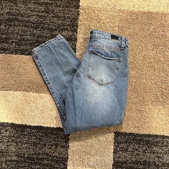 Simple Society, Ripped blue jeans. Size 7. - Picture 7 of 7